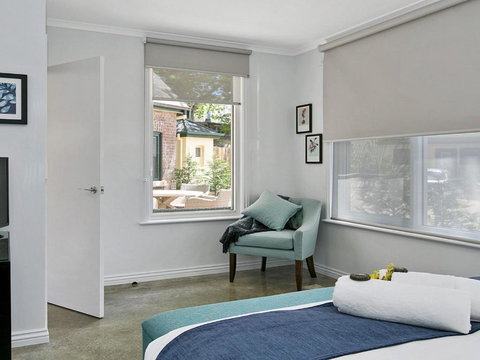 Old Bank Stables 3 Night Weekends For Price Of 2 - Accommodation Newcastle 4