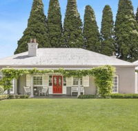 Nattai Lodge house  cottage in beautiful garden - Accommodation Newcastle