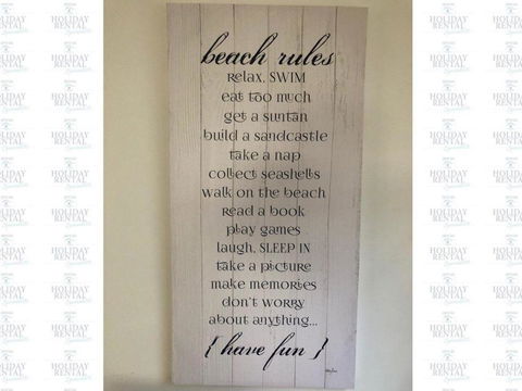 Whispering Waves Relaxing Beach House - Accommodation Newcastle 1