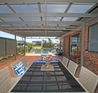 Carefree on Cormorant - Accommodation Newcastle