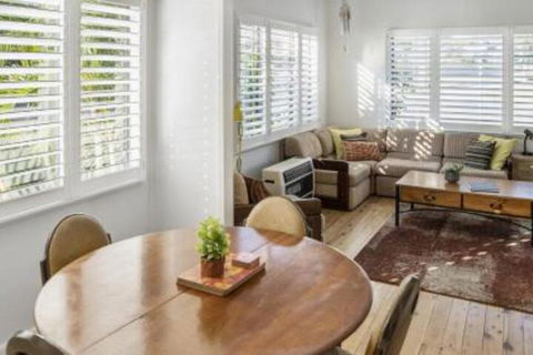 Ray River Cottage - Accommodation Newcastle 0