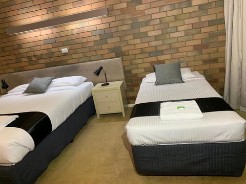 Tatura Country Motel - Accommodation Newcastle 1