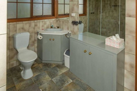 Bimbadeen - Accommodation Newcastle 1