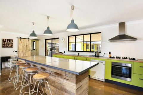 Aloha Pet & Family Friendly 10 Min Walk To Beach - Accommodation Newcastle 5