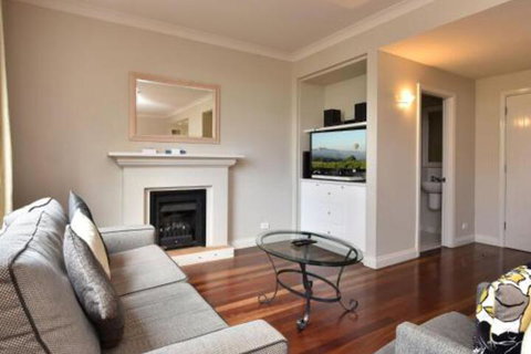 Villa Executive 2br Pokolbin Resort Condo Located Within Cypress Lakes Resort (nothing Is More Central) - Accommodation Newcastle 0