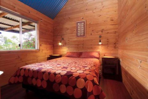 Sunnyhurst Chalets Rural Stay - Accommodation Newcastle 6