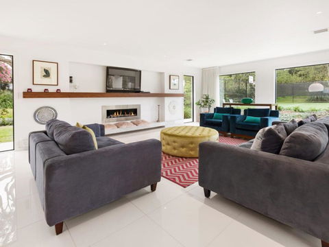 CATALINA MOUNT ELIZA - Accommodation Newcastle 1