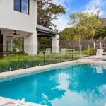 CATALINA MOUNT ELIZA - Accommodation Newcastle 0