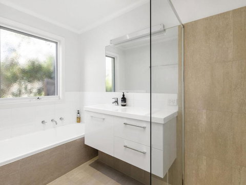 BYANDA MOUNT MARTHA - Accommodation Newcastle 6