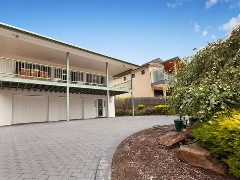 DROMANA BAY VIEWS DROMANA - Accommodation Newcastle 3