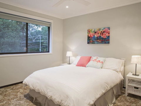 ROANJOKA DROMANA.... - Accommodation Newcastle 4