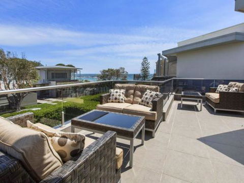 SEA GRANGE MORNINGTON - Accommodation Newcastle 6
