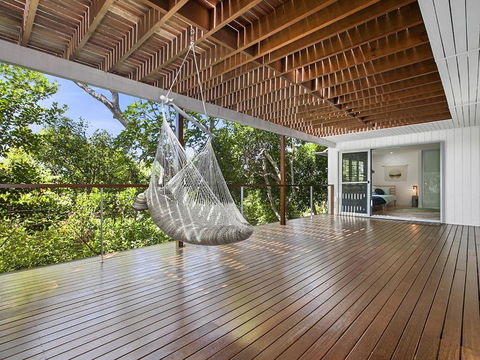 Stunning Seaviews Sunshine Beach - Accommodation Newcastle 6