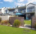 Serenity Shores by Jervis Bay Rentals - Accommodation Newcastle