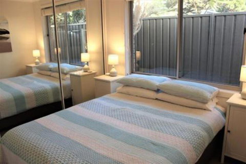 SOUTH BOOMER PET FRIENDLY - Accommodation Newcastle 4