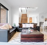 Stunning 3beds Near Knox Shopping Centrowantirna - Accommodation Newcastle
