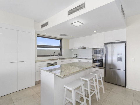 Surf 101 On Cabarita Beach - Accommodation Newcastle 3