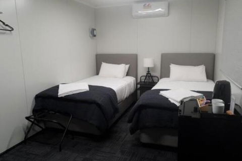 Cornwall House Accommodation - Accommodation Newcastle 5