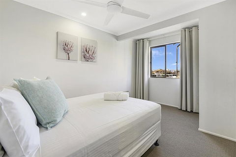 CANAL HOME NEAR MOOLOOLABA Kooringal - Accommodation Newcastle 2