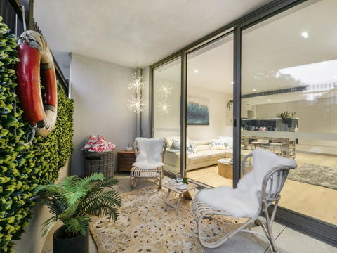 SEA TEMPLE MORNINGTON - Accommodation Newcastle 2