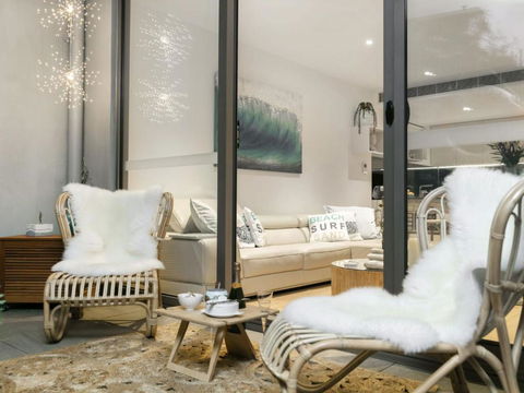 SEA TEMPLE MORNINGTON - Accommodation Newcastle 5