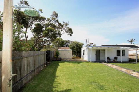 Triangulo At Culburra Pet Friendly 2 Mins To Beach - Accommodation Newcastle 4