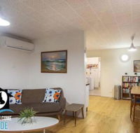 Retro Groovy Pad Pt Elliot - Accommodation Newcastle