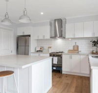 Coastal Luxury Retreat - Accommodation Newcastle