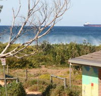 Seaview 2 2 / 171 Avoca Drive - Accommodation Newcastle