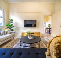 Sea La Vie on Durham Wifi Netflix Nespresso - Accommodation Newcastle