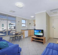 Stylish Comfortable 2 bdrm Glenelg North - Accommodation Newcastle