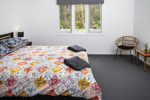 Warburton Digs - Accommodation Newcastle 5
