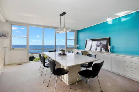 PANORAMA VIEWS Spectacular Ocean Views - Accommodation Newcastle 4