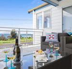Bay Views panoramic Jervis Bay views - Accommodation Newcastle