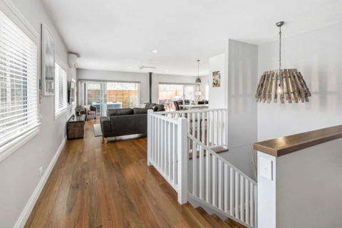 HALE KUPA Rye Beach House Spa Table Tennis - Accommodation Newcastle 1