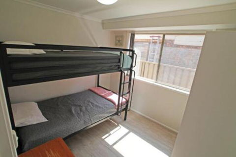 Seabreeze On Ibis - Accommodation Newcastle 2