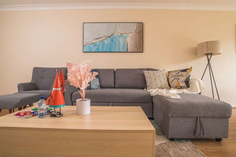 True Comfort! 3bed2bath APT Near Ashfield Station! - Accommodation Newcastle 7