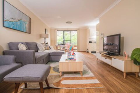 True Comfort! 3bed2bath APT Near Ashfield Station! - Accommodation Newcastle 0