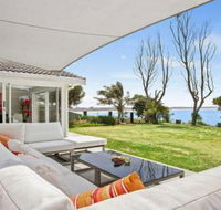 Karelda absolute waterfront pet friendly property - Accommodation Newcastle