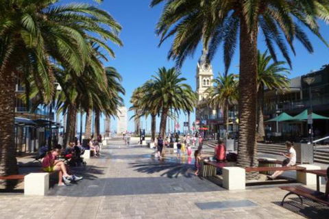 ULTIMA At The Bay Glenelg Absolute Beachfront - Accommodation Newcastle 3