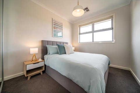 Coast On Clovelly Close To The Beach Wifi Nespresso - Accommodation Newcastle 2
