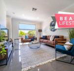Coast on Clovelly Close to the beach Wifi Nespresso - Accommodation Newcastle