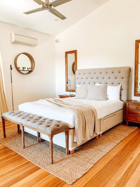 Ivory Villas - Accommodation Newcastle 6