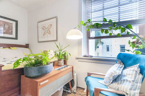 Beautiful Lush & Green Oasis Studio Apartment - Accommodation Newcastle 5