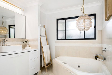 Bangalow Palms - Accommodation Newcastle 7