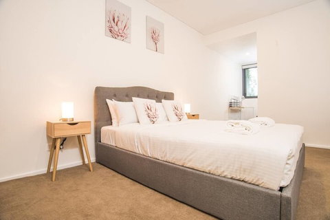 Oud Wood Apartment - Accommodation Newcastle 7