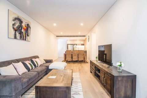 Oud Wood Apartment - Accommodation Newcastle 4
