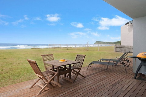 La Plage - Accommodation Newcastle 1
