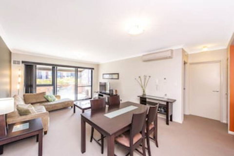 Subiaco Emporium Apartment - Accommodation Newcastle 6