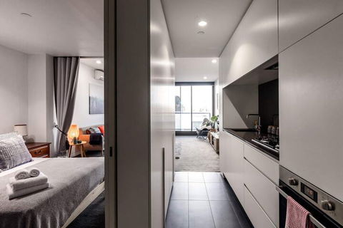 Spacious 1BD 50m From Chapel Street - Accommodation Newcastle 4